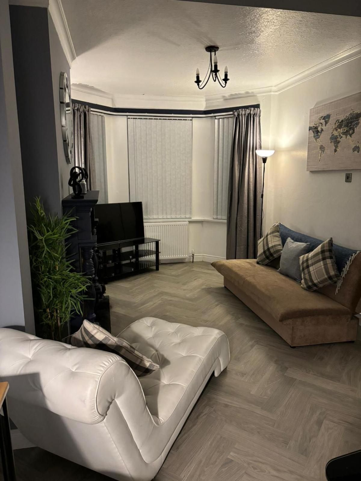Manor House Villa เบลฟาสต์ ภายนอก รูปภาพ